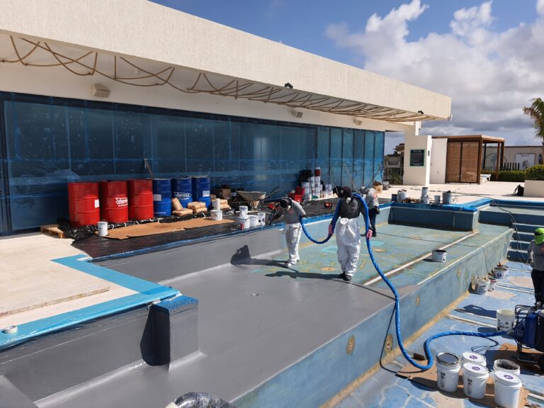 Impermeabilización con poliurea y acabado poliaspártico: vaso de piscina – registro de obra 7, Aruba