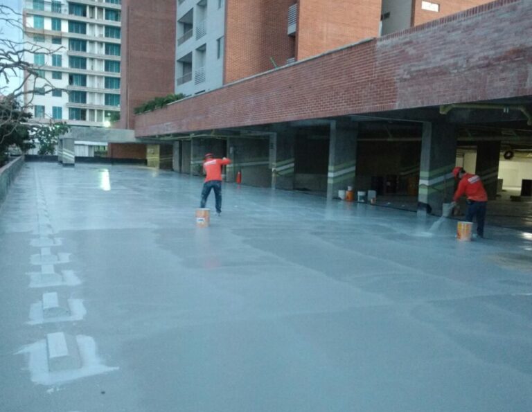 Impermeabilización de parqueadero con poliurea: parqueadero – registro de obra 6, Barranquilla
