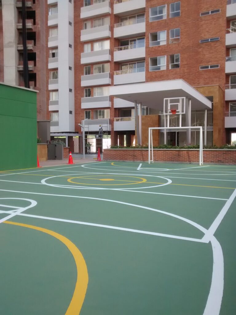 Recubrimiento de cancha deportiva: cancha deportiva – registro de obra 3, Barranquilla