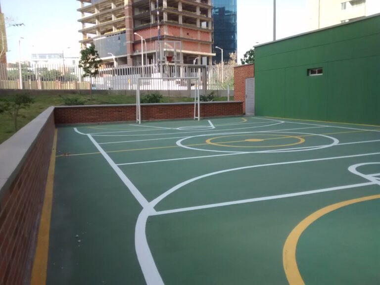 Recubrimiento de cancha deportiva: cancha deportiva – registro de obra 1, Barranquilla