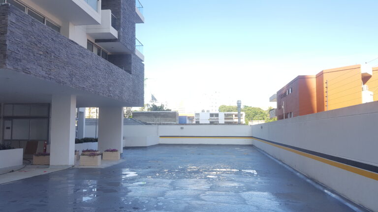 Impermeabilización de parqueadero con poliurea: parqueadero – registro de obra 2, Barranquilla