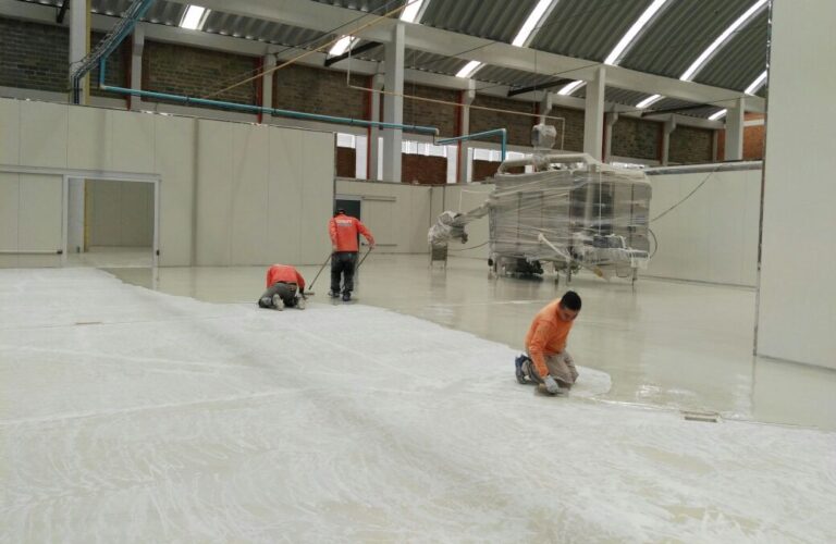 Piso de poliuretano cemento: piso de bodega – registro de obra 3, Bogotá