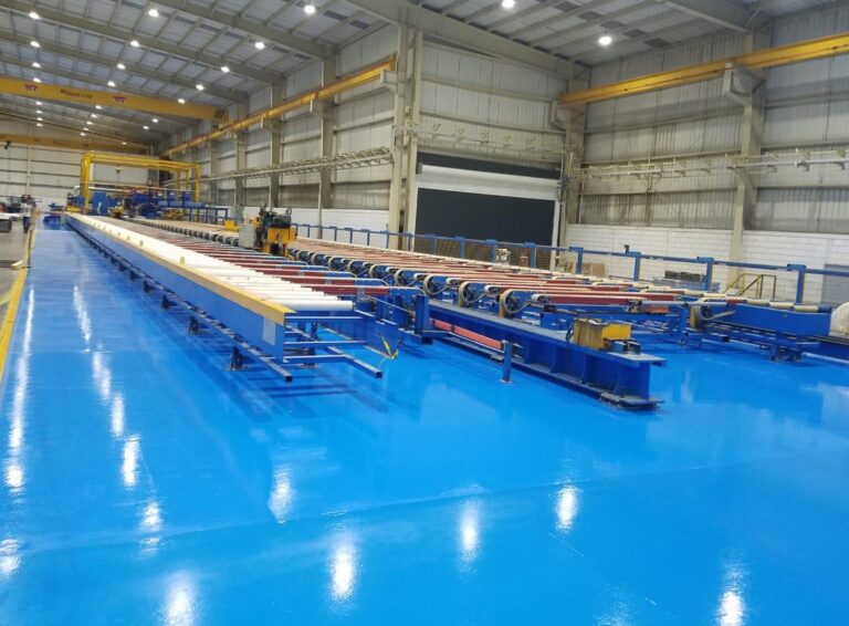 Piso epóxico con demarcación en planta industrial, Barranquilla – foto 15