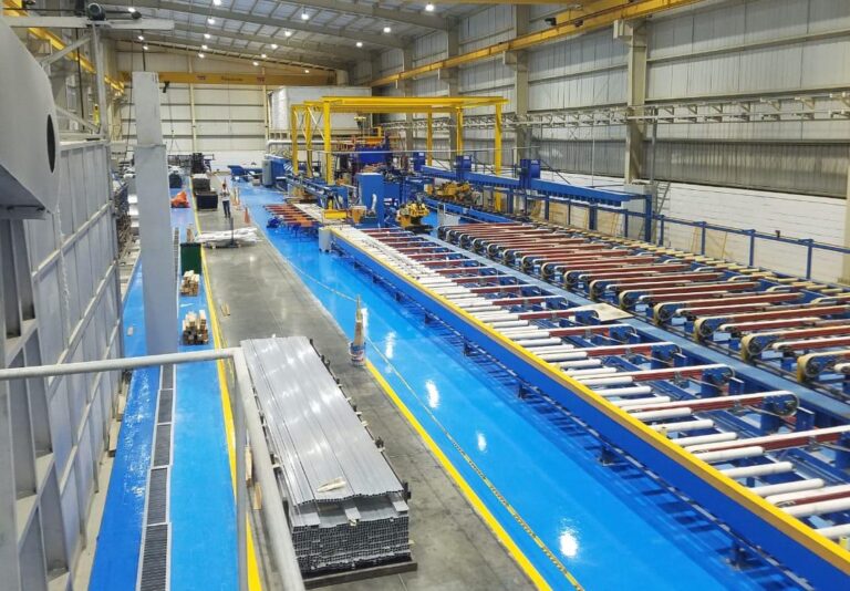 Piso epóxico con demarcación en planta industrial, Barranquilla – foto 13