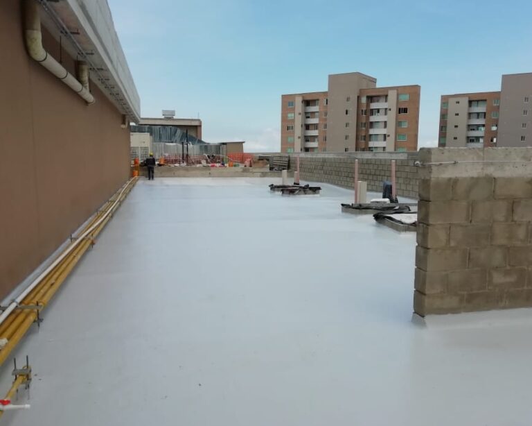 Impermeabilización con poliuretano: cubierta – registro de obra 4, Barranquilla