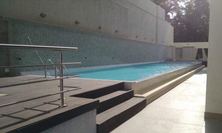 Impermeabilización con poliurea en caliente: vaso de piscina – registro de obra 2, Barranquilla