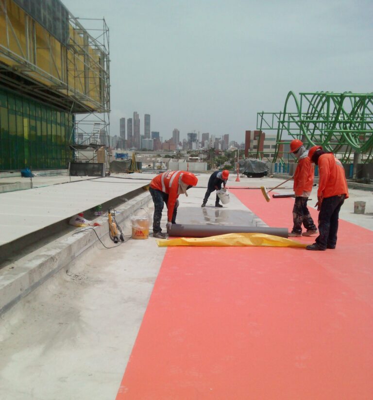 Impermeabilización con membrana PVC antirraíz: cubierta – registro de obra 3, Barranquilla