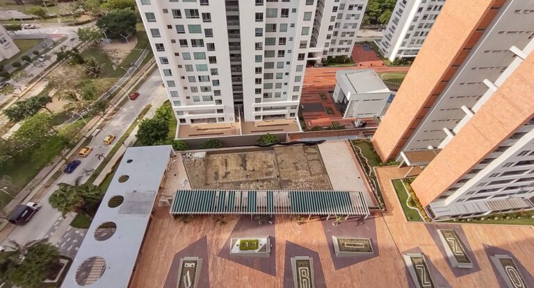 Impermeabilización con poliurea en caliente: vaso de piscina – registro de obra 12, Barranquilla