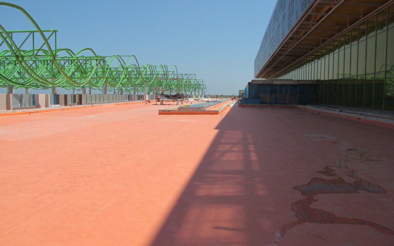Impermeabilización con membrana PVC antirraíz: cubierta – registro de obra 2, Barranquilla