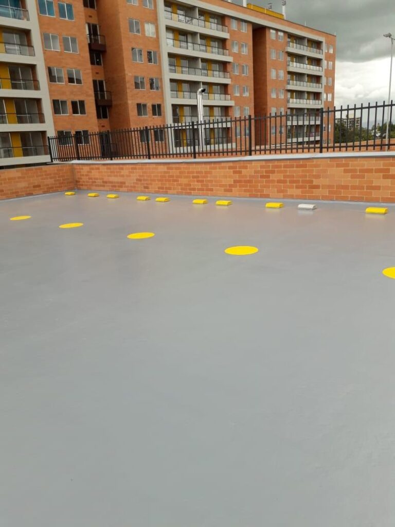 Impermeabilización de parqueadero con poliurea: parqueadero – registro de obra 14, Bogotá