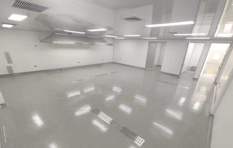 Piso de poliuretano cemento: piso – vista general, Montelíbano