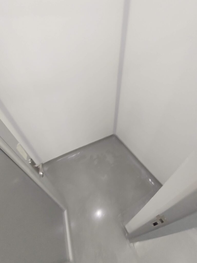 Piso de poliuretano cemento: piso – registro de obra 3, Montelíbano