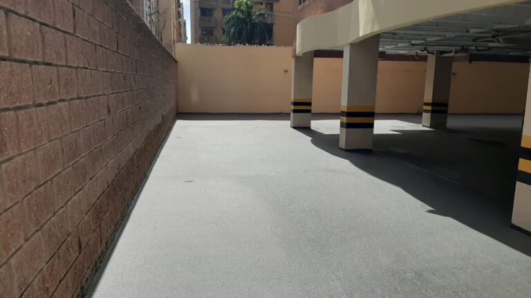 Impermeabilización de parqueadero con poliurea: parqueadero – registro de obra 12, Barranquilla