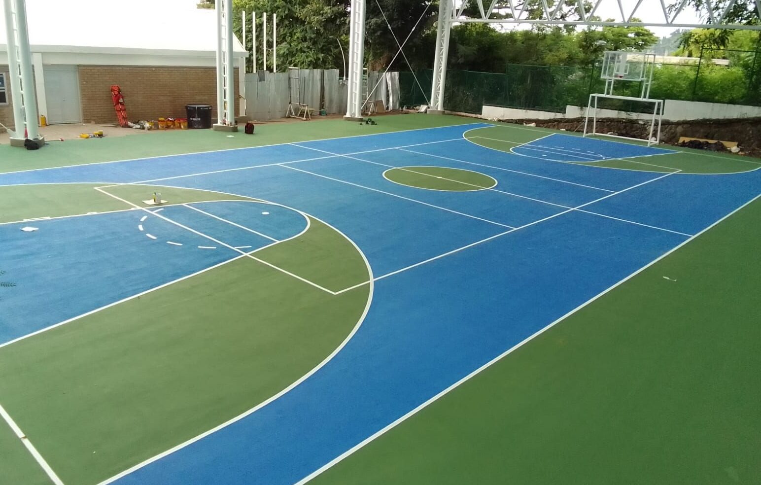 Piso Epoxico Cancha – Poliuretano + Demarcacion