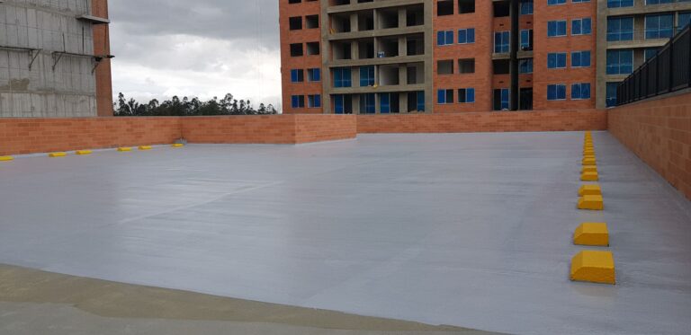 Impermeabilización de parqueadero con poliurea: parqueadero – registro de obra 6, Bogotá