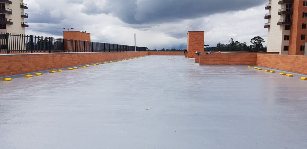 Impermeabilización de parqueadero con poliurea: parqueadero – registro de obra 1, Bogotá