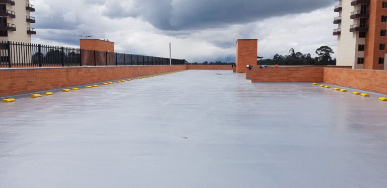 Impermeabilización de parqueadero con poliurea: parqueadero – registro de obra 1, Bogotá