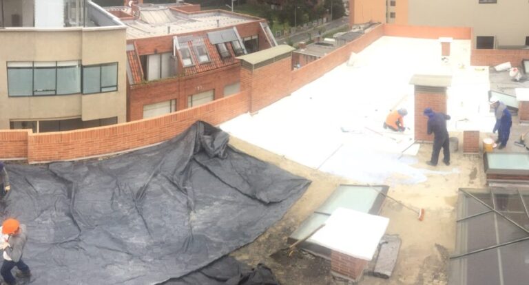 Impermeabilización con membrana PVC adherida: cubierta – registro de obra 5, Bogotá