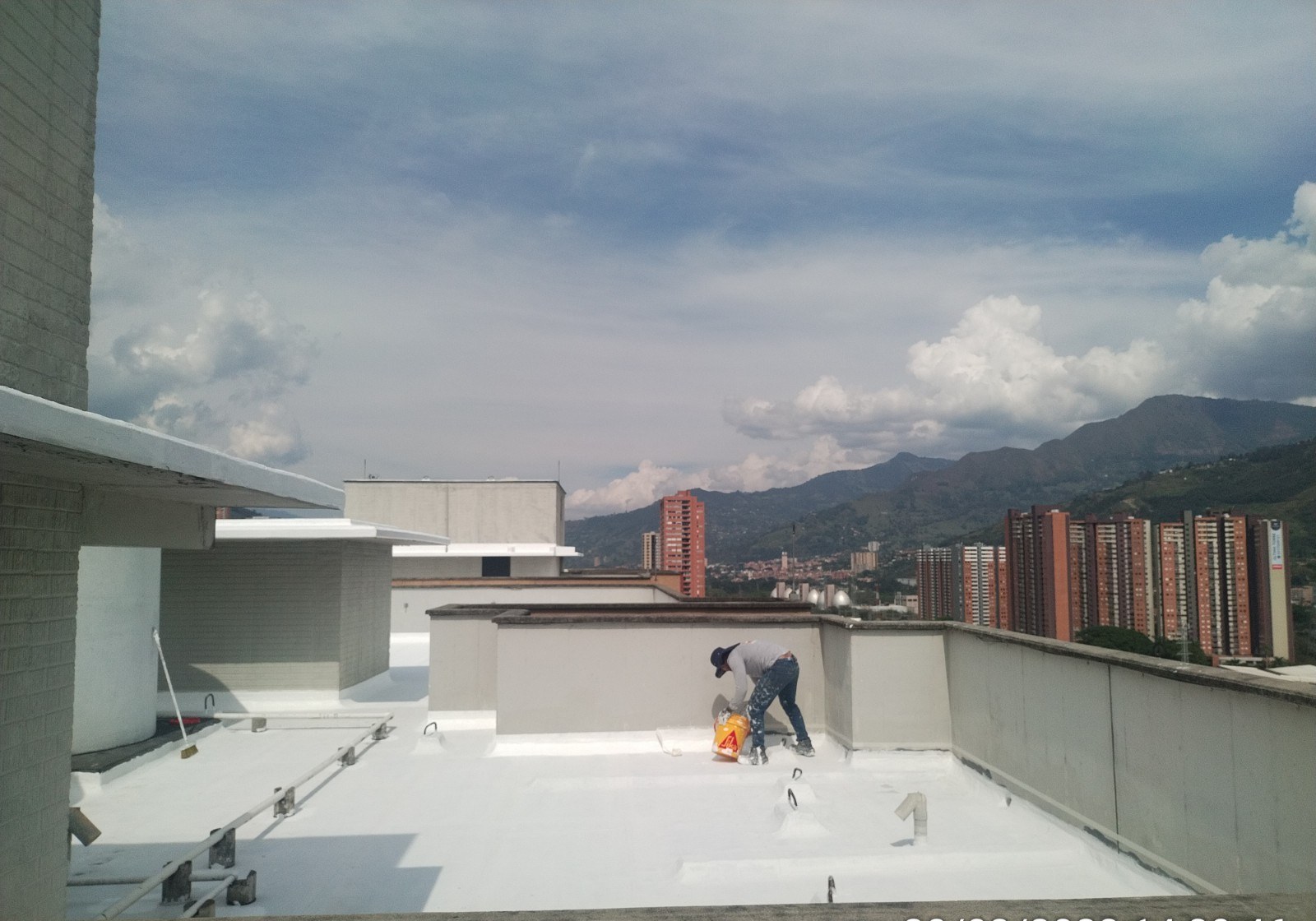 Aplicación acrílica con rodillo / cubeta
