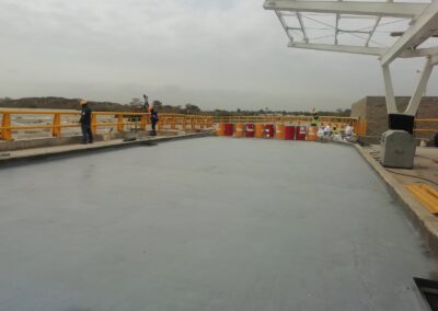 Cubierta del Aeropuerto de Barranquilla impermeabilizada con poliurea Sikalastic-8850 por GSA Ingeniería