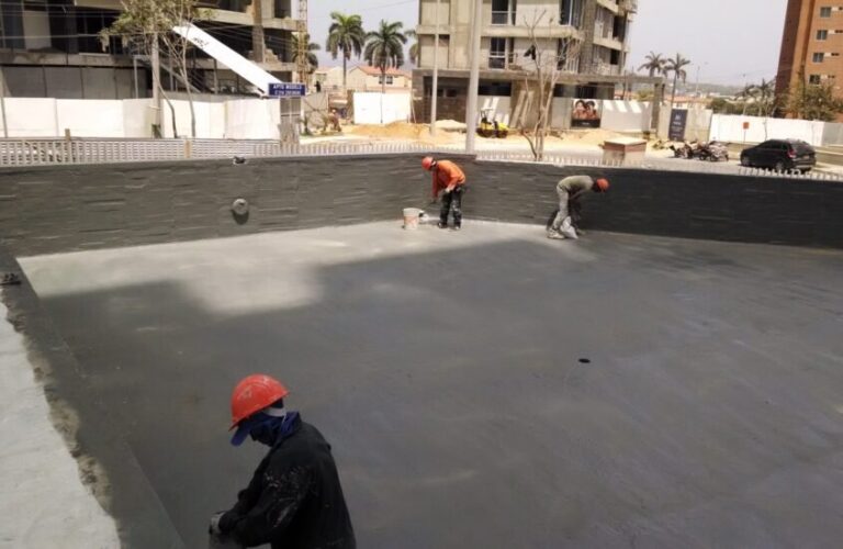 Impermeabilización con poliurea en caliente: vaso de piscina – registro de obra 4, Barranquilla