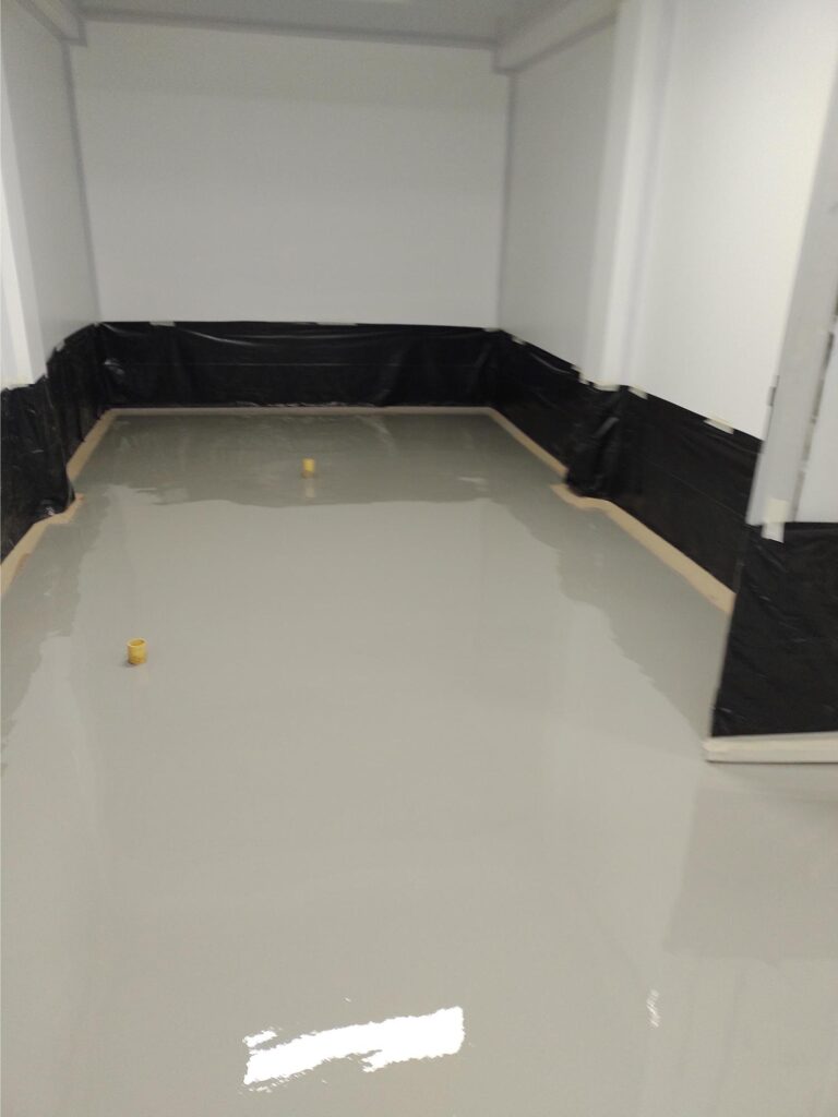 Piso de poliuretano cemento: piso de producción – vista general, Barranquilla