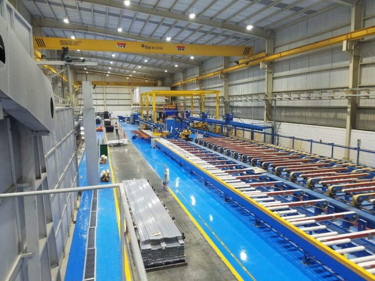 Piso epóxico con demarcación en planta industrial, Barranquilla – foto 4