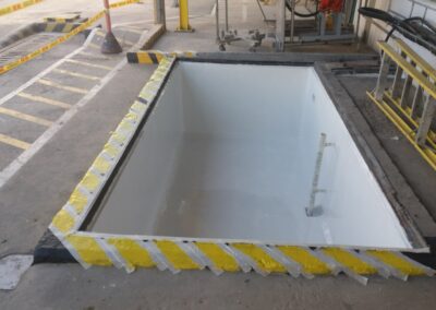 Tanque de concreto recubierto con epóxico de alta resistencia química en Cartagena, obra de GSA Ingeniería